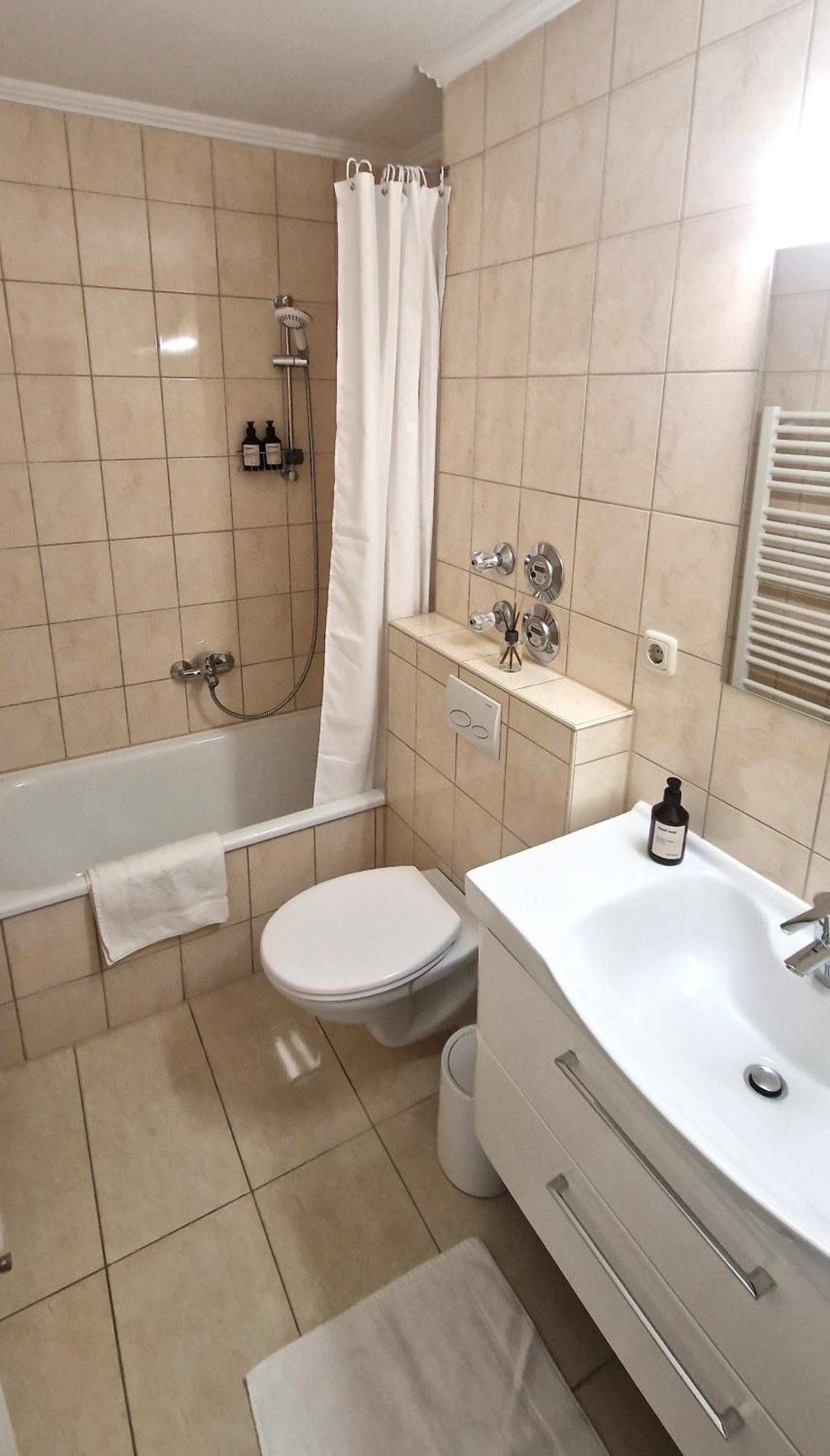 Ferienwohnung Edelweiss In 베르나우암히엠지 외부 사진
